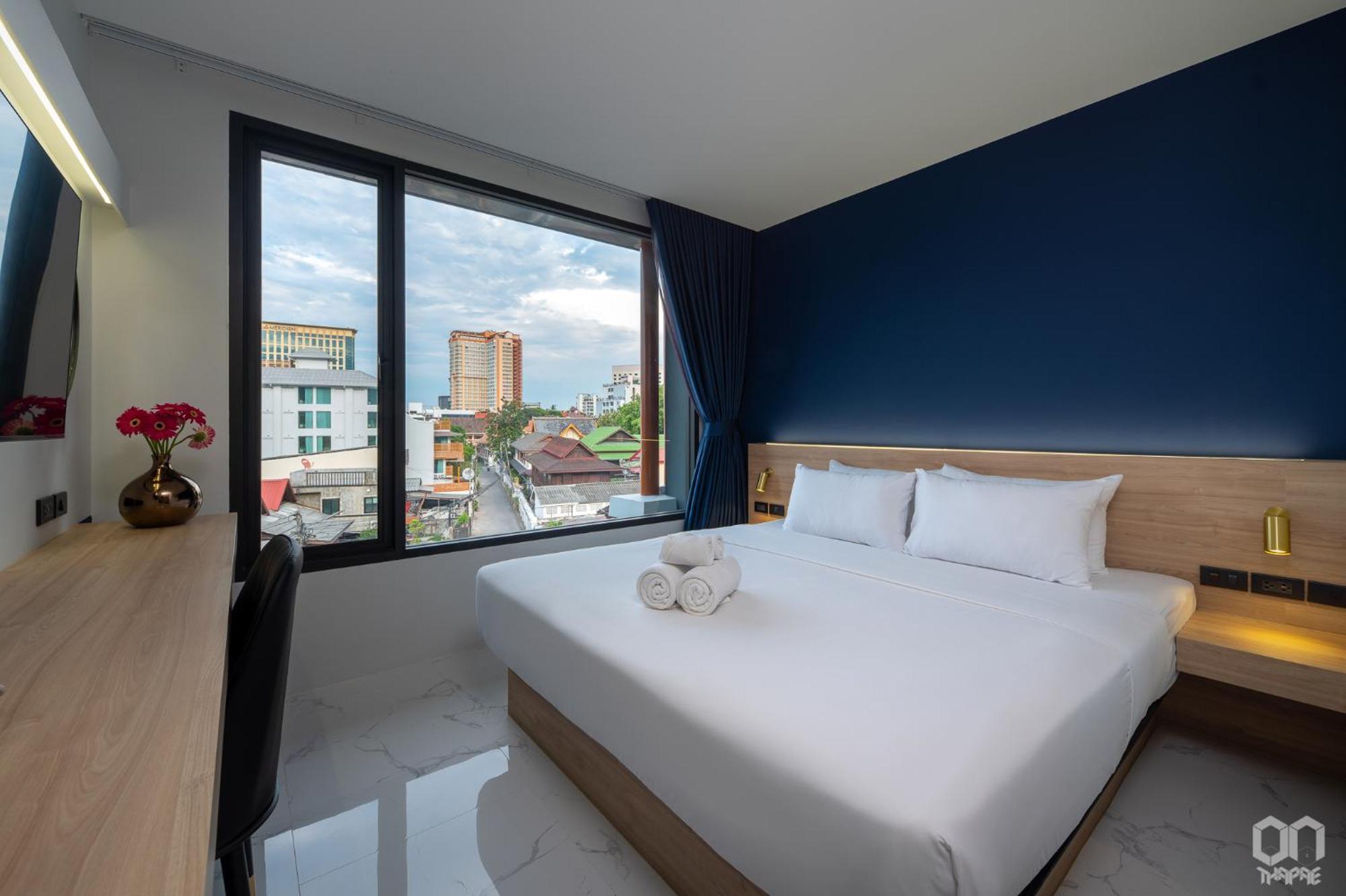 On Thapae Gate Chiangmai Hotel Chiang Mai Exterior photo